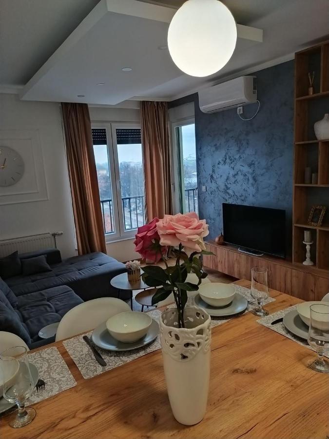 Apartman Milla Lux Novi Sad Extérieur photo